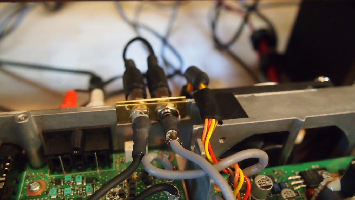 Inrad RX7300 Modification On Icom 7300 Keeping External Tuner Jack
